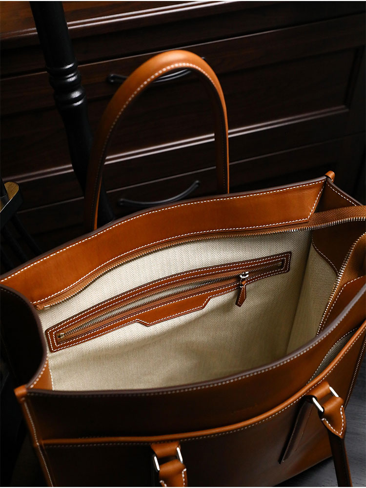 Luxury Bags 2026 - Brązowa torba typu tote o dużej