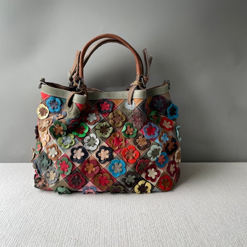 Luxury Bags 2026 Trends - Modna, lekka i luksusowa torebka damska