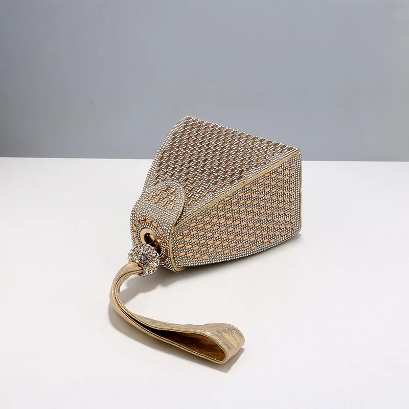 Dżetów luksusowe torebki wiecz – Luxury Bags Brand Pyramid recenzja i cena